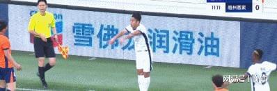 蒂勒斯尼亚斯战平对手，积分榜位置不升不降的简单介绍