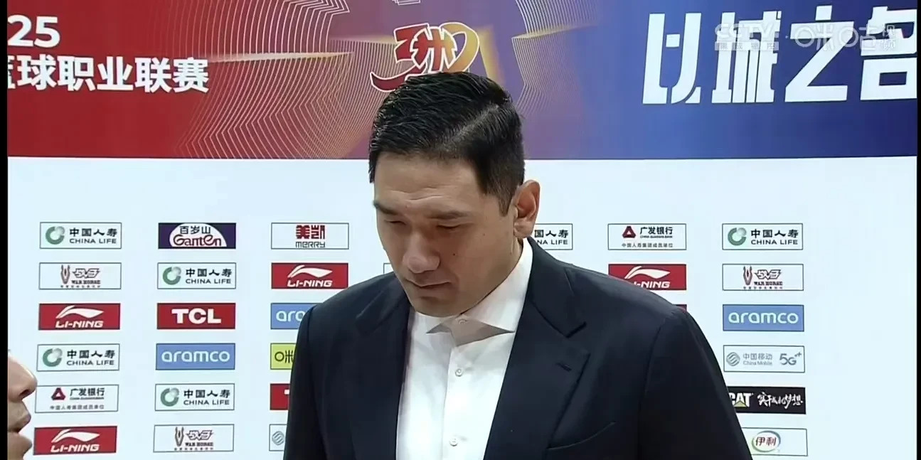 开云体育在线登录-包含球队主教练发布战术调整，球员表示信任的词条