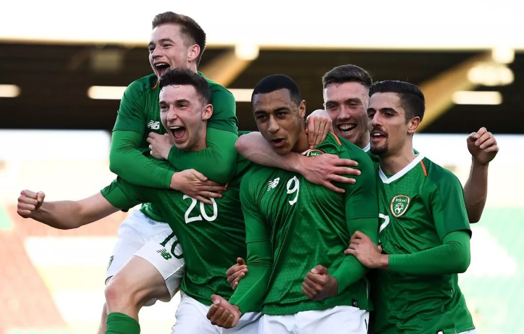 开云体育官网入口-包含爱尔兰国家队梦想腾飞，对阵丹麦将会是怎样的一场比赛？的词条