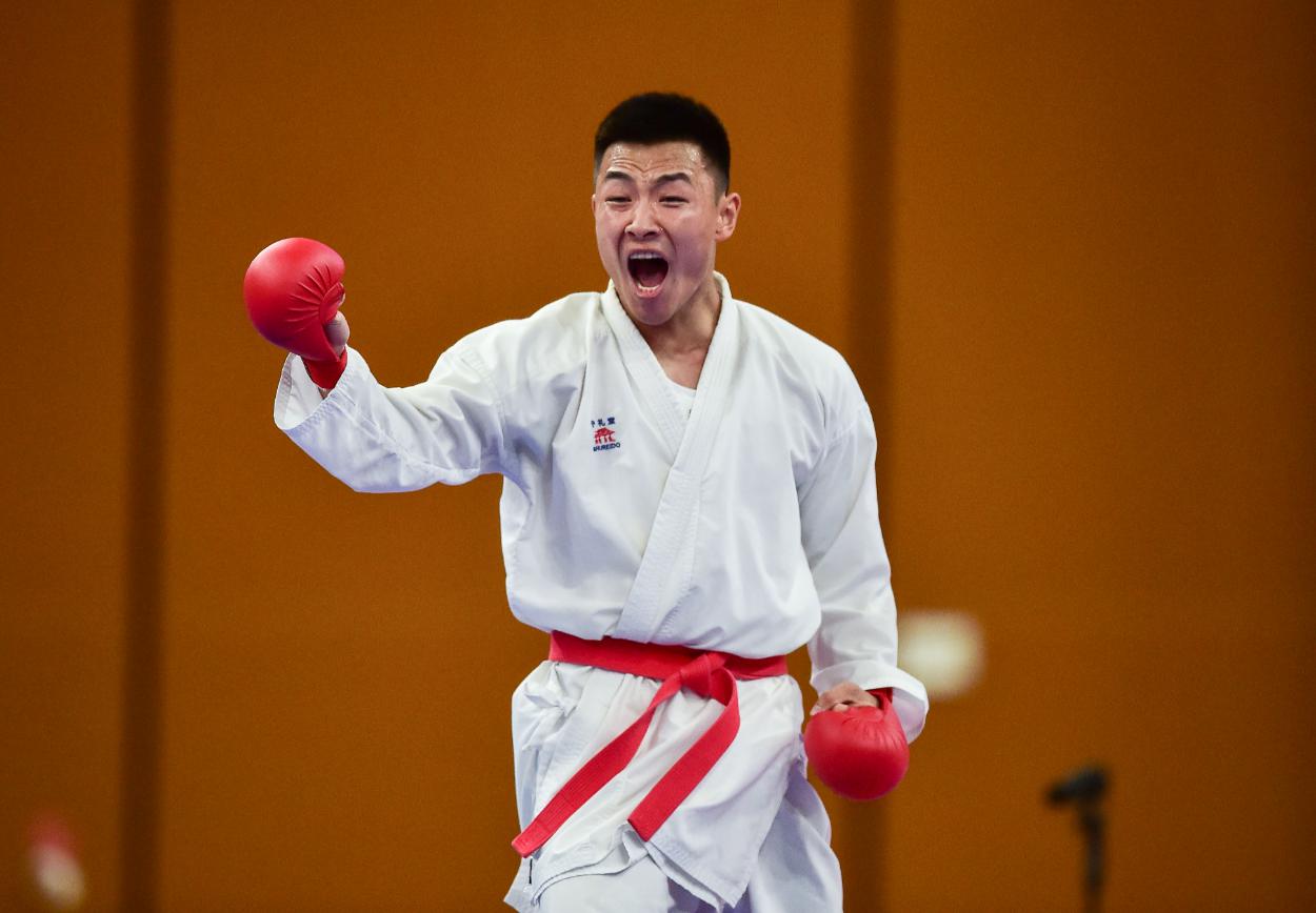 开云体育入口-包含乌干达选手斩获男子长跑铜牌的词条